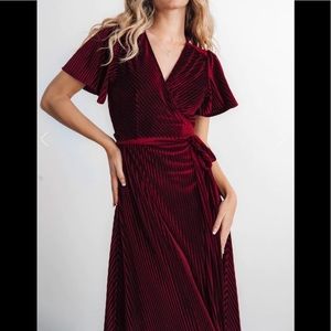 Ribbed Velvet Wrap Dress - Colour Mulberry, Size Large